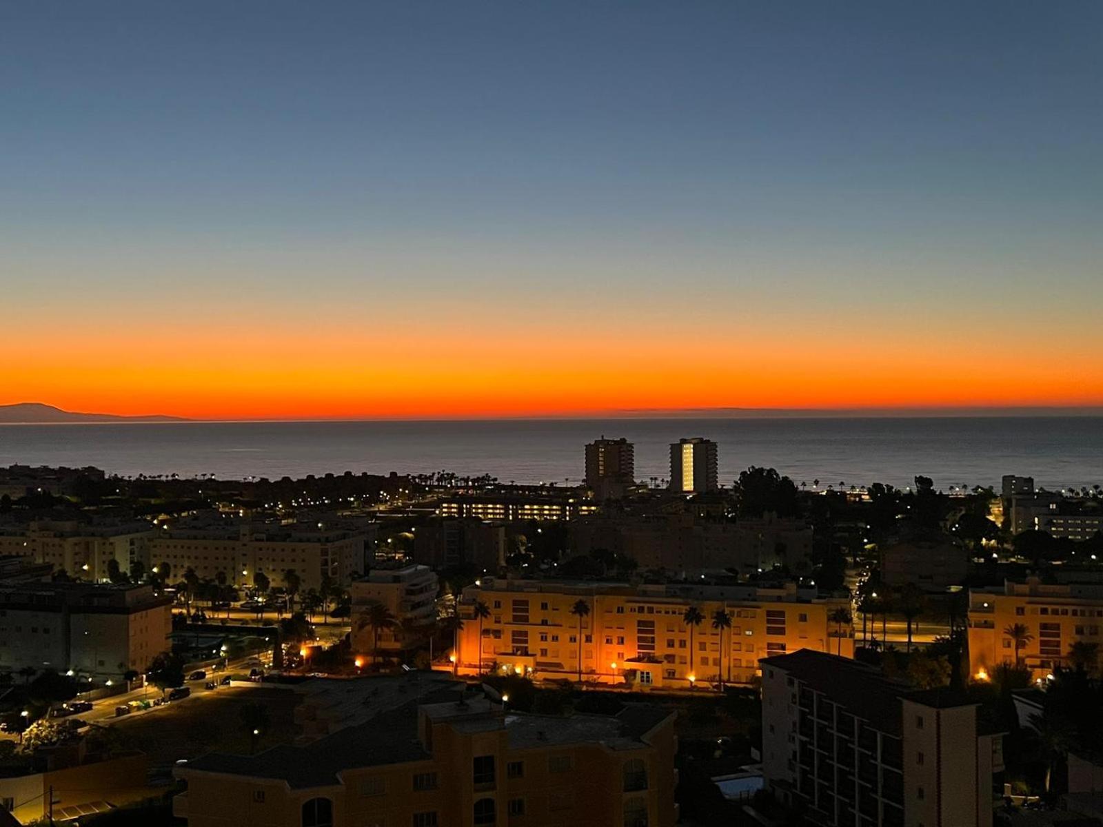 Sun Apartments Торремолинос Экстерьер фото